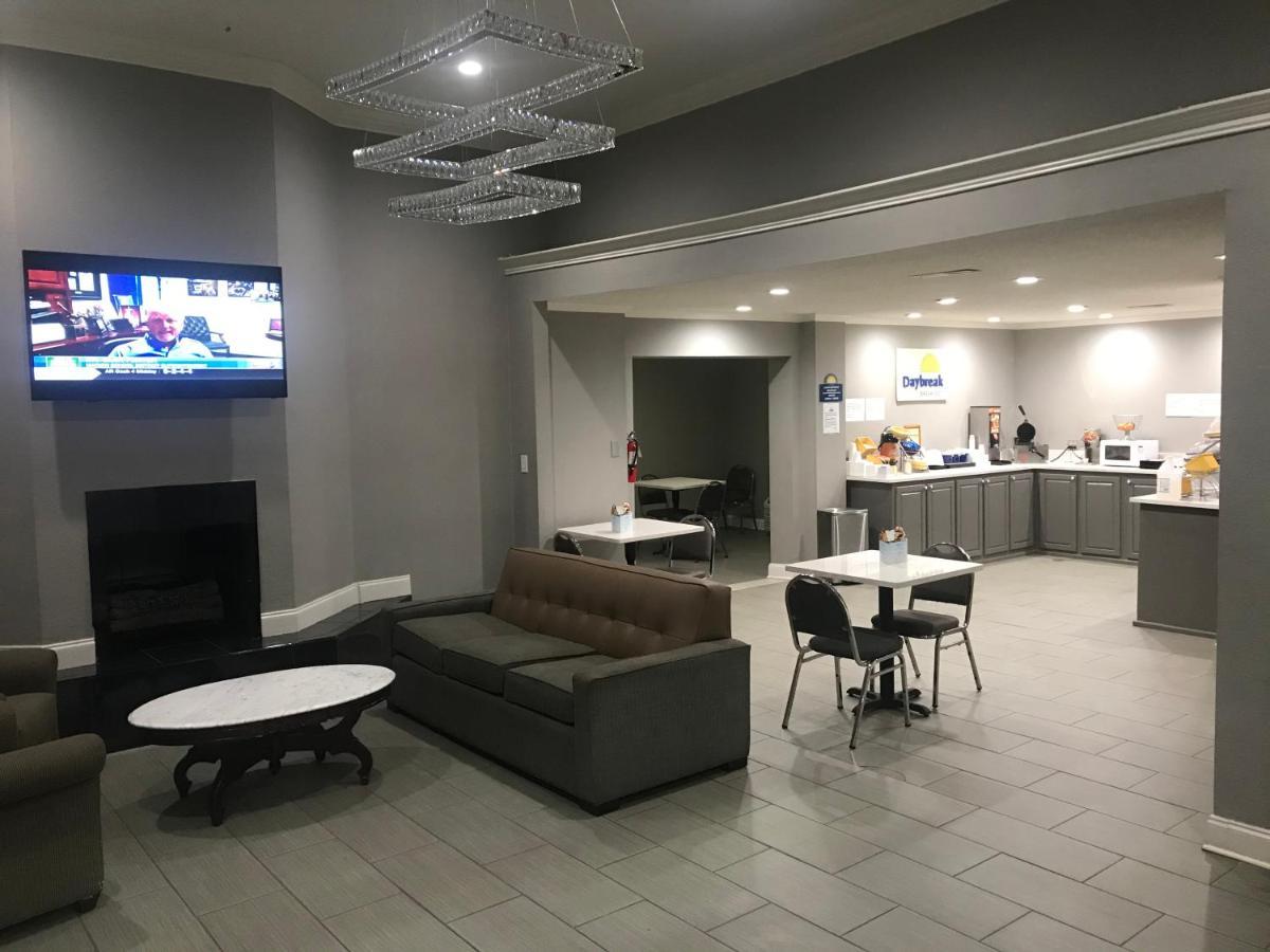 Days Inn & Suites By Wyndham Collierville Germantown Area Екстериор снимка