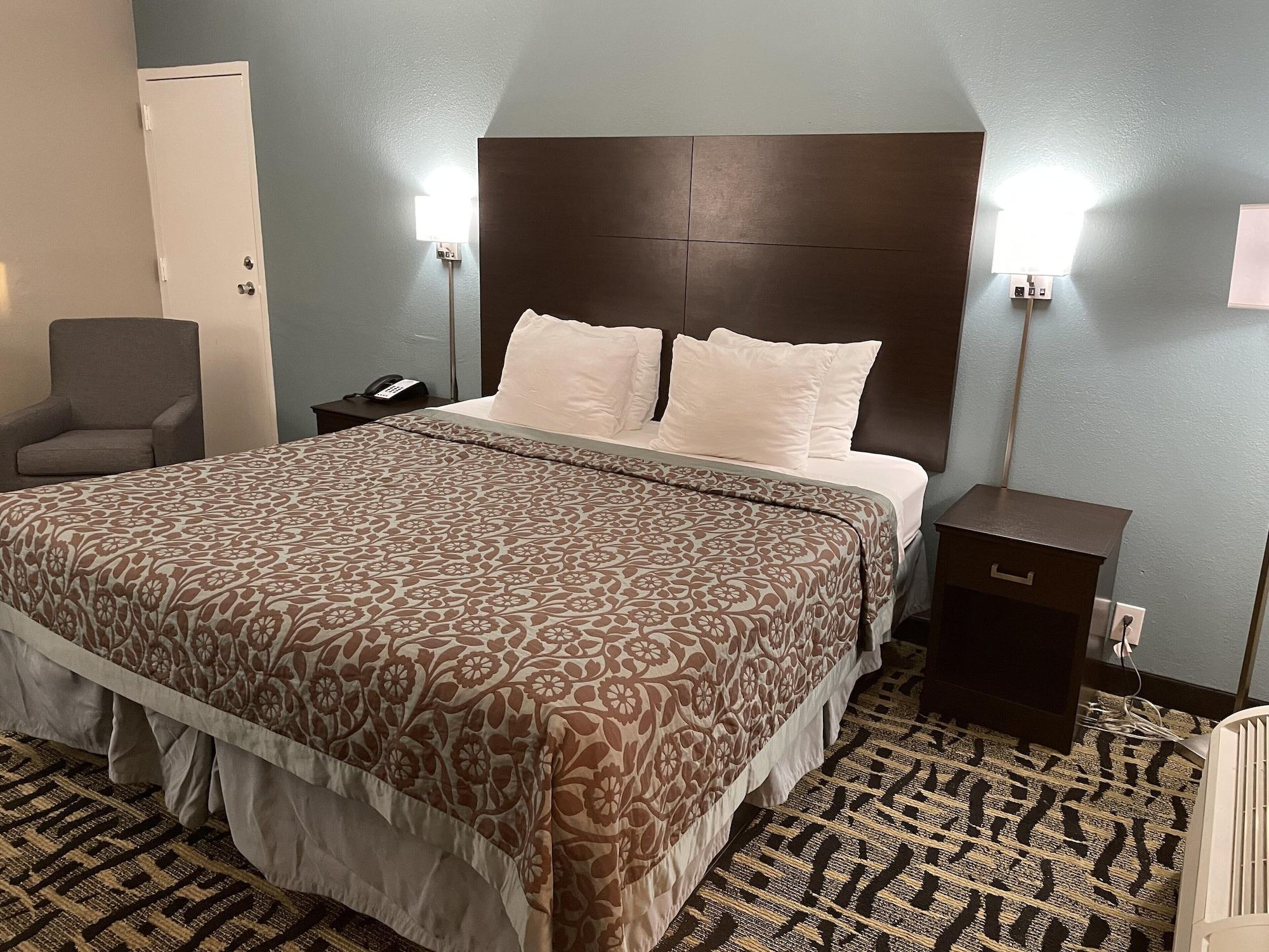 Days Inn & Suites By Wyndham Collierville Germantown Area Екстериор снимка