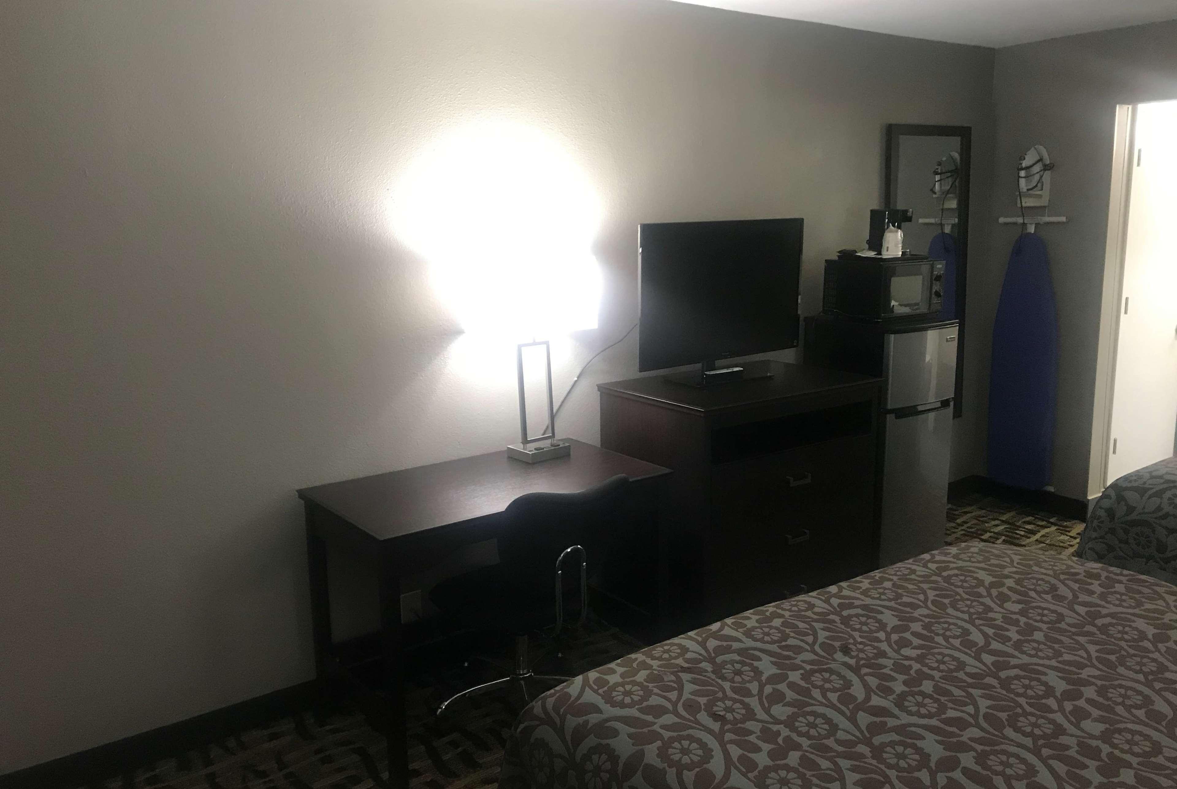 Days Inn & Suites By Wyndham Collierville Germantown Area Екстериор снимка
